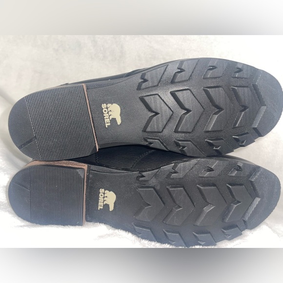 Sorel Emelie Geniune Shearling Short Lace up boots - Picture 10 of 12